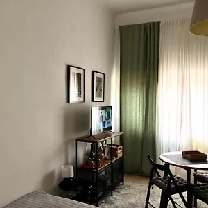 Appartamento Mansarda Di Nolo-mm Pasteur-red Line, Milano